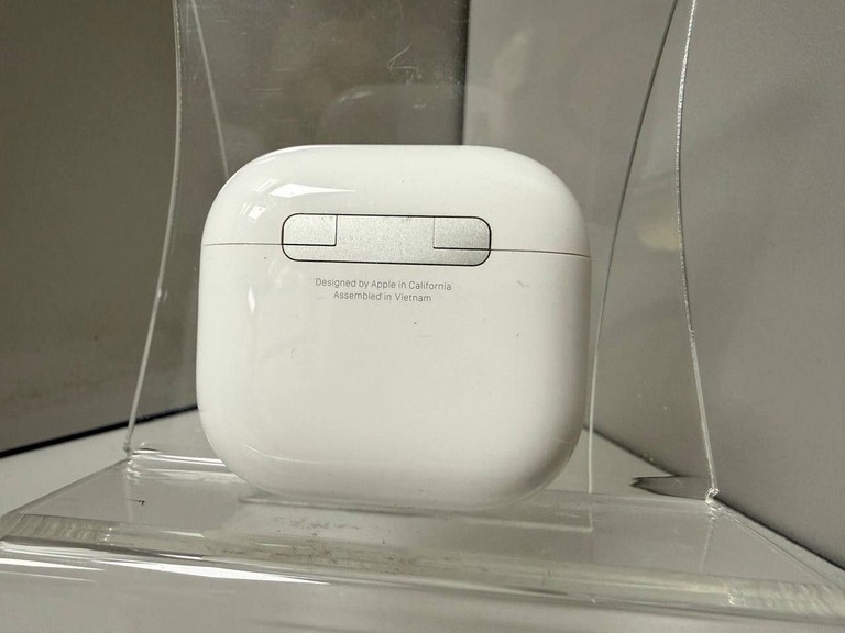Розпродаж Apple airpods 4, продавець Техноскарб
