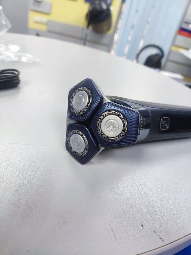 Оголошення Philips Shaver series 7000 S7882/55 Б/У