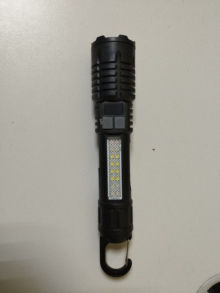 Дешиво Luno flashlight с ломбарда