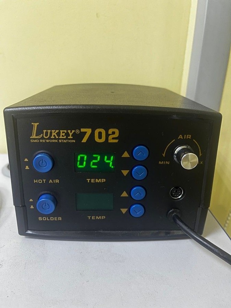 Купити Lukey 702 Б/У