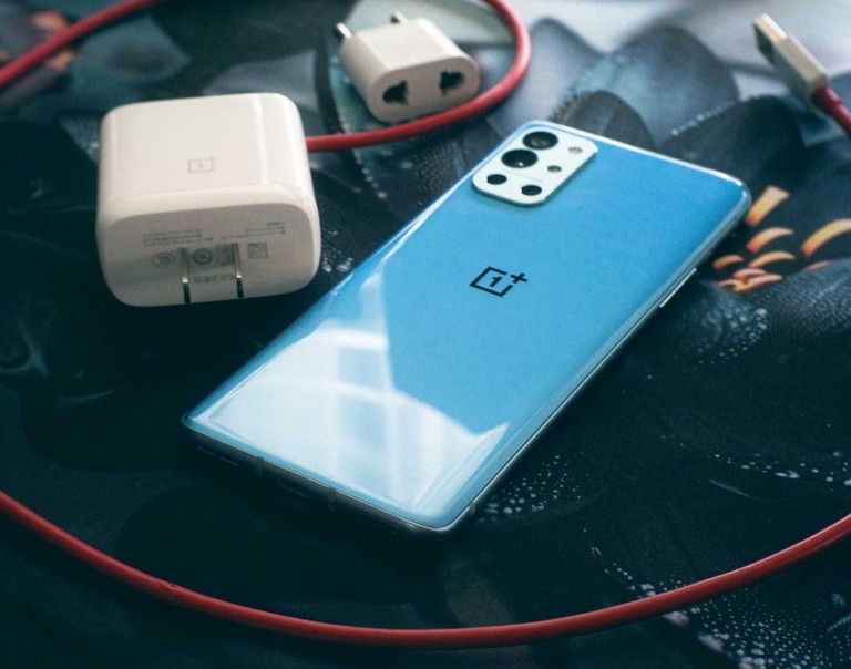 Купити Oneplus 9R 12/256GB Lake Blue Б/У