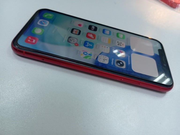 Apple iphone 11 64gb Код:01-200999027. Изображение 6
