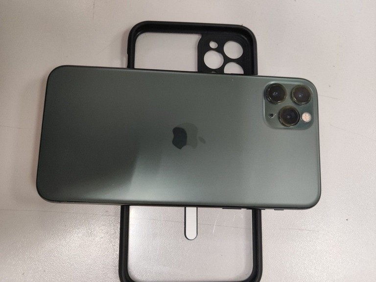 Купити Apple iphone 11 pro max 64gb Б/У