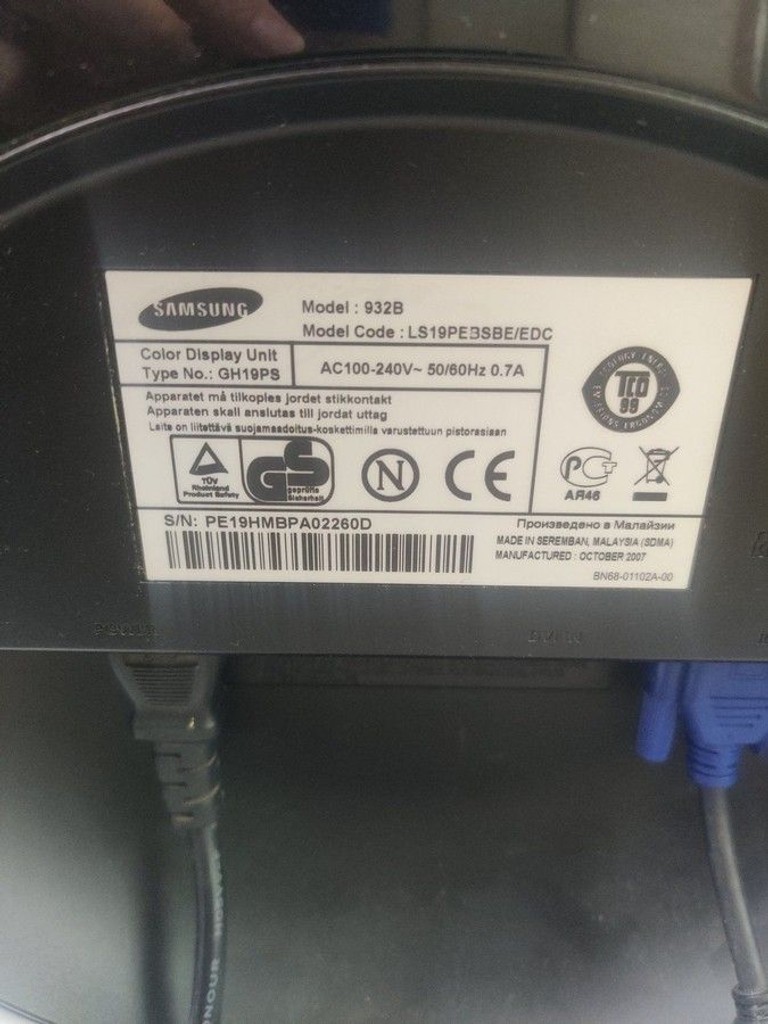 Дешиво Монитор Samsung SyncMaster 932B с ломбарда