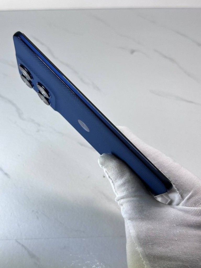 Motorola Moto Edge 60 12/256GB Gibraltar Sea (PB7H0031) Код:01-201053910. Зображення 7