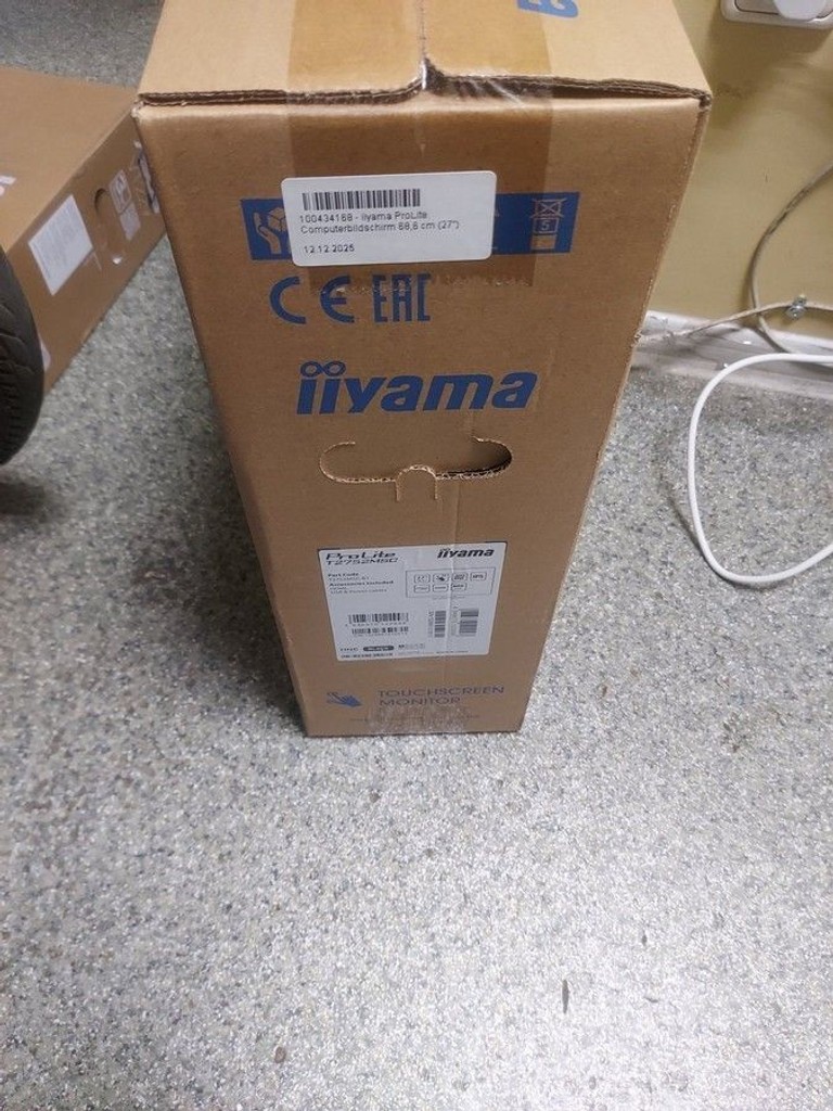 Купити Iiyama T2752MSC-B1 Б/У