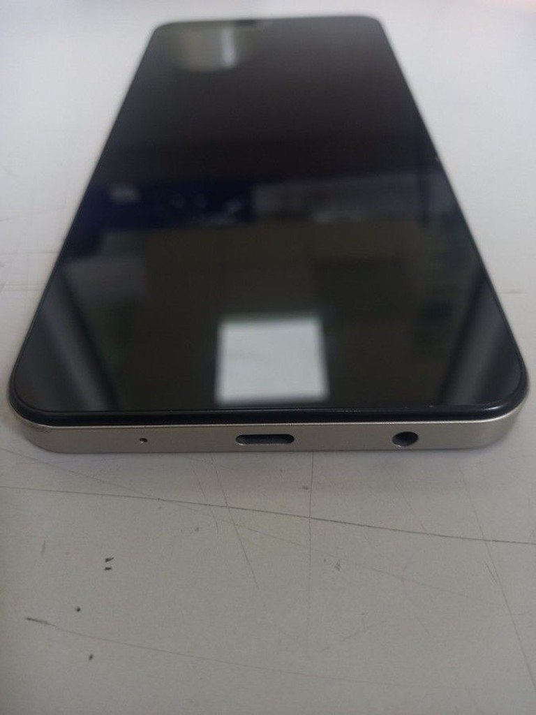 Розпродаж Xiaomi redmi a5 4/128gb, продавець Техноскарб