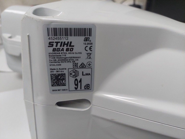 Дешиво Stihl BGA 60 SET (BA040115948) с ломбарда