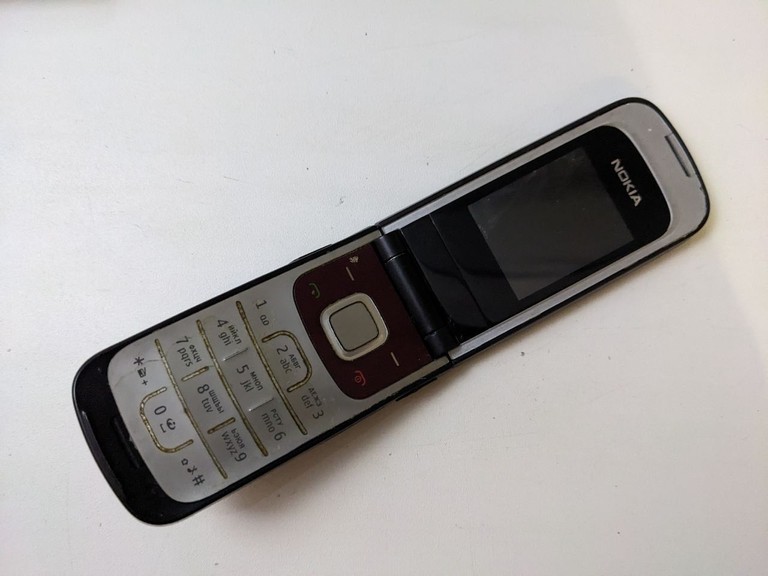 Оголошення Nokia 2720 fold 2009г. Б/У