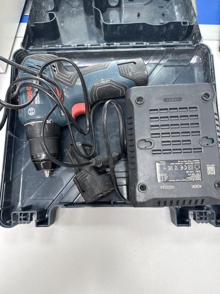 Дешево Bosch gsr 12v-30 з ломбарду