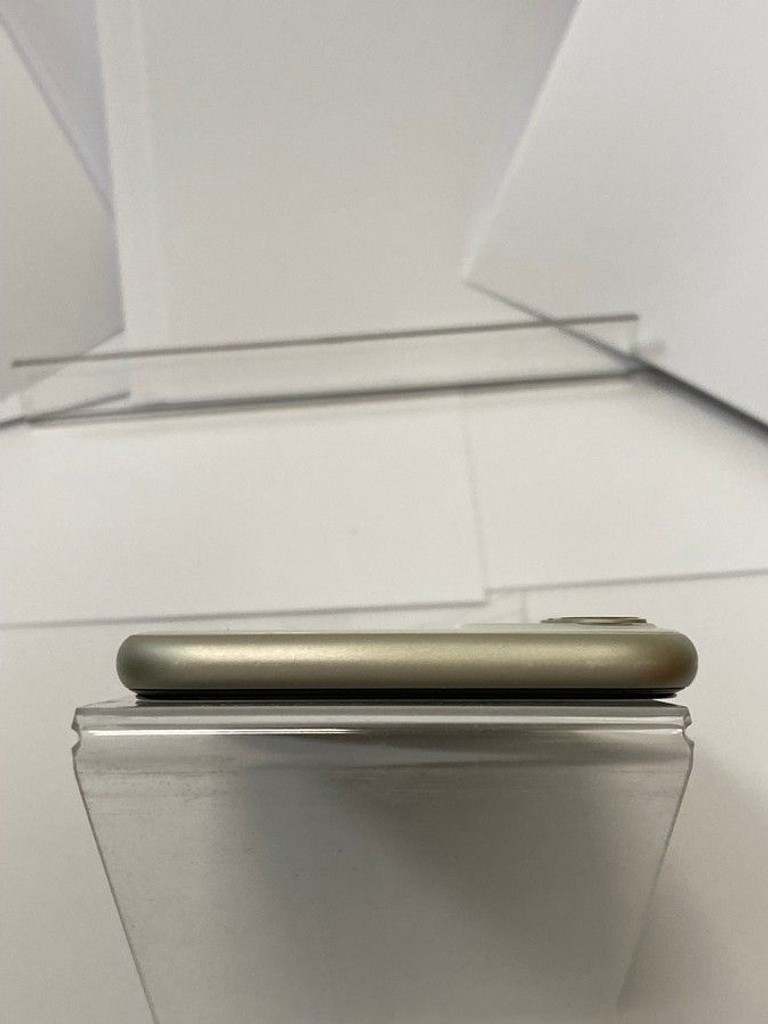 Apple iphone 11 128gb Код:01-201158500. Изображение 6