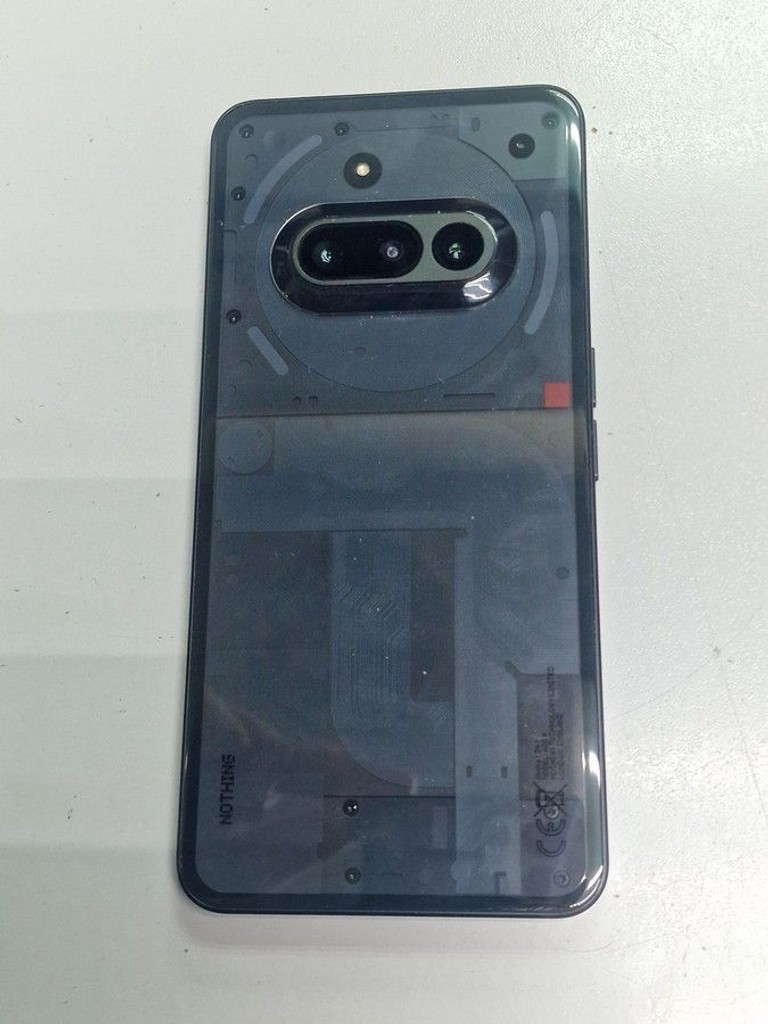 Дешево Nothing phone 3a 12/256gb з ломбарду