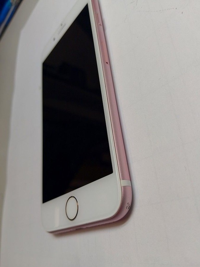 Apple iphone 7 32gb Код:01-201164578. Зображення 6