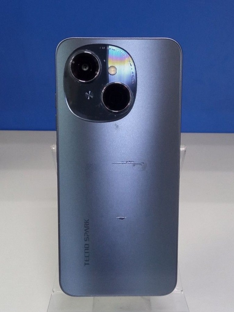 Дешиво Tecno spark go 1 kl4 4/64gb с ломбарда