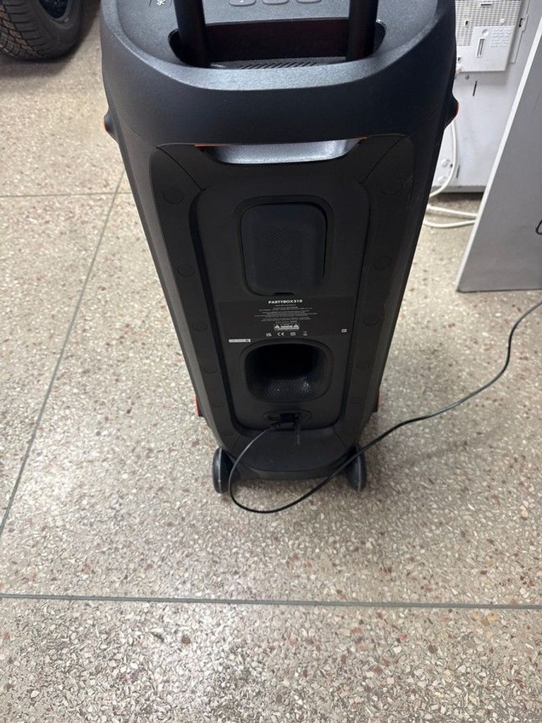 Распродажа Jbl partybox 310, продавец Техноскарб