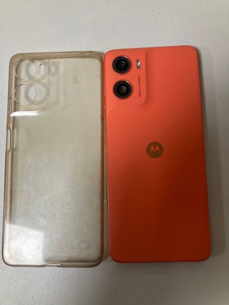 Объявление Motorola moto g06 4g 4/64gb tendril Б/У