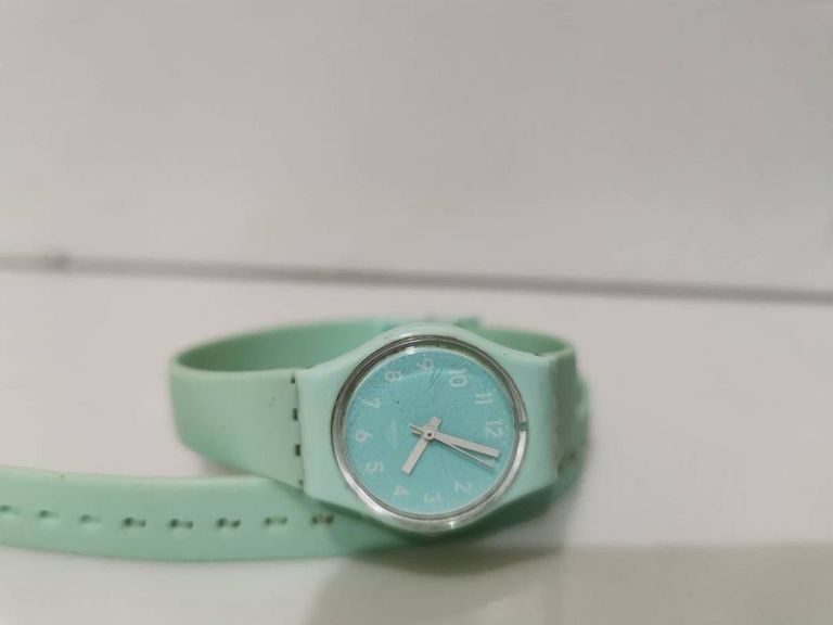 Swatch 046