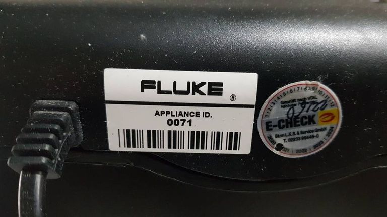 Дешево Amazon basics з ломбарду