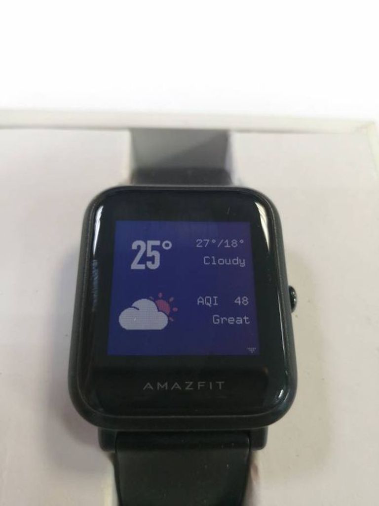 Купить Amazfit bip smartwatch black Б/У