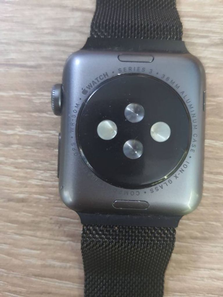 Apple watch series 3 38mm aluminum case