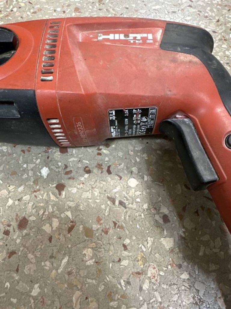 Дешиво Hilti TE 2 с ломбарда