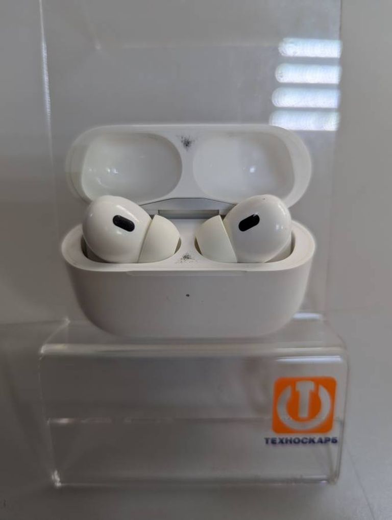 Apple AirPods Pro 2nd generation (MQD83)