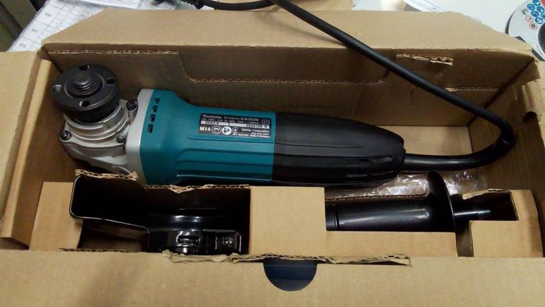 Makita GA5030