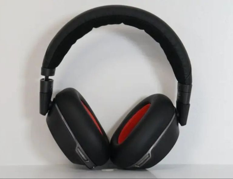 Объявление Навушники бездротові Plantronics BackBeat Pro 2, комфорт та якість для вашої музики. Б/У