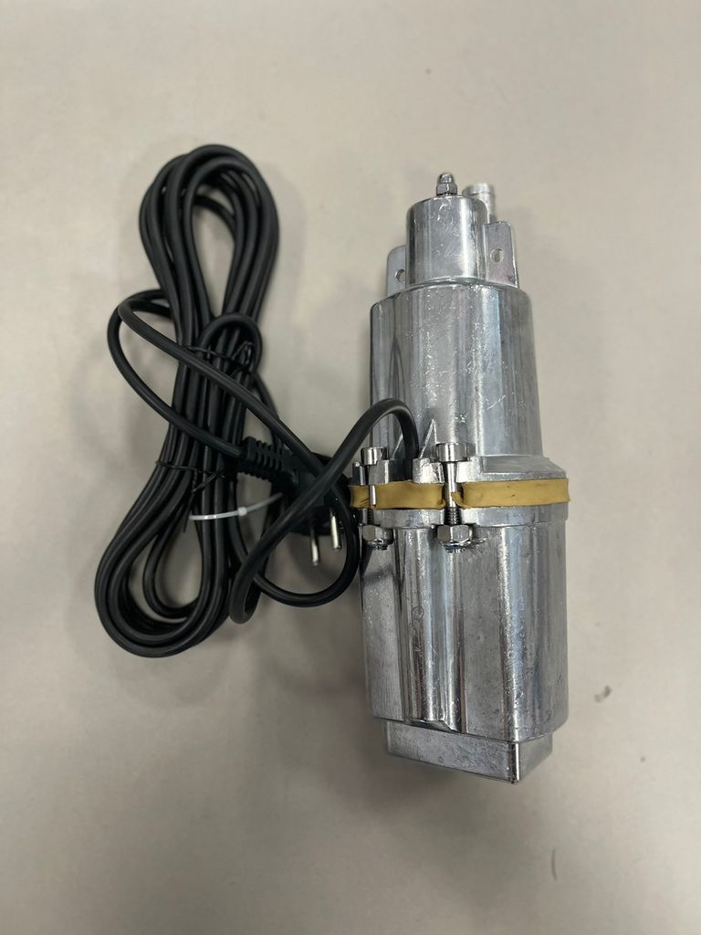 Купити Water pump 8011 Б/У