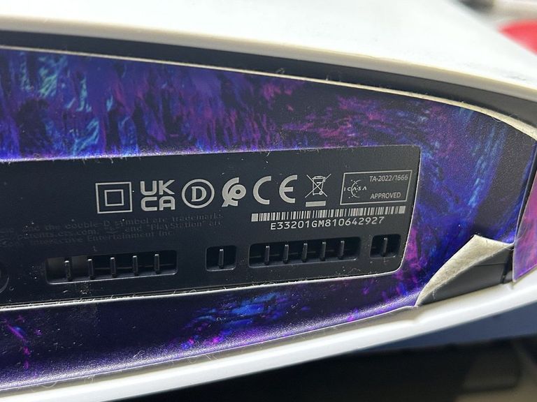 Дешиво Sony PlayStation 5 Digital Edition 825GB с ломбарда