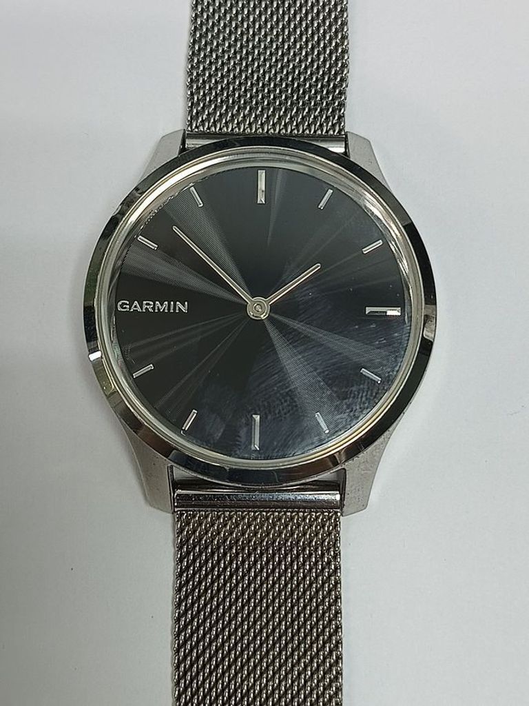 Купити Garmin vivomove Luxe Premium Silver-Black Milanese (010-02241-23) Б/У