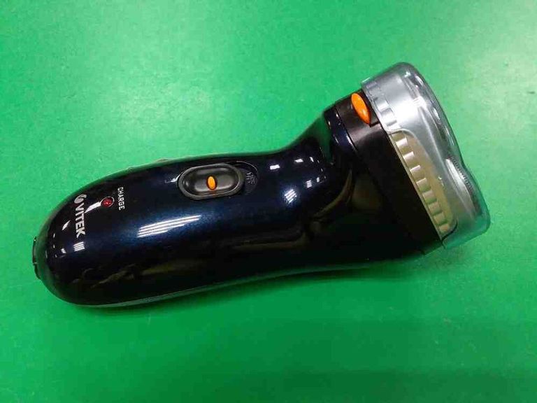 Купити Vitek VT-1373 Б/У