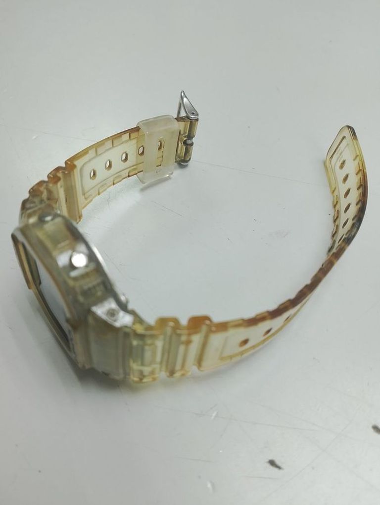 Купити Casio dw-5600ske Б/У