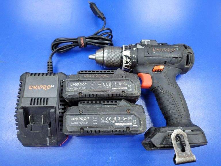 Купити Dnipro-M cd-200bc ultra/ dcr-200bc ultra/ 2акб 4ah зп Б/У