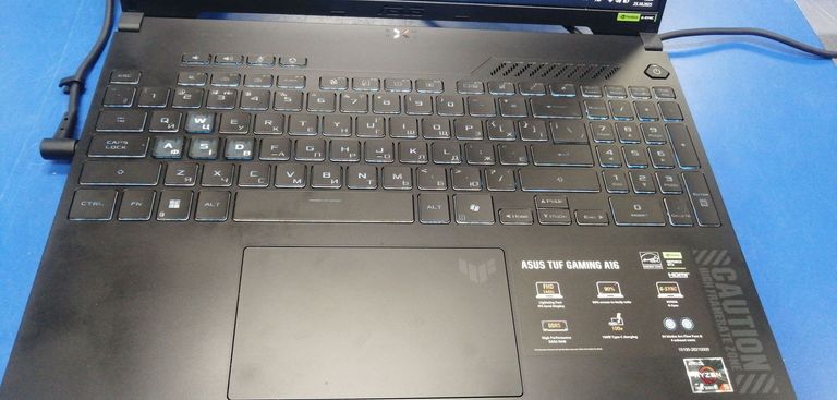 Розпродаж Asus 16/ryzen 5 7535hs ddr5/16gb ddr5/hdd *відсутній/ssd 1000 gb/geforce rtx4050 6gb, продавець Техноскарб