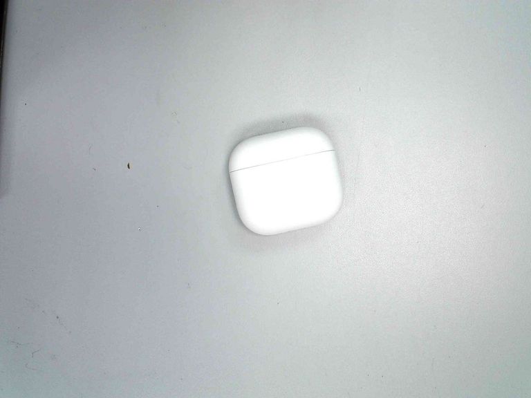 Купить Apple airpods 4 Б/У