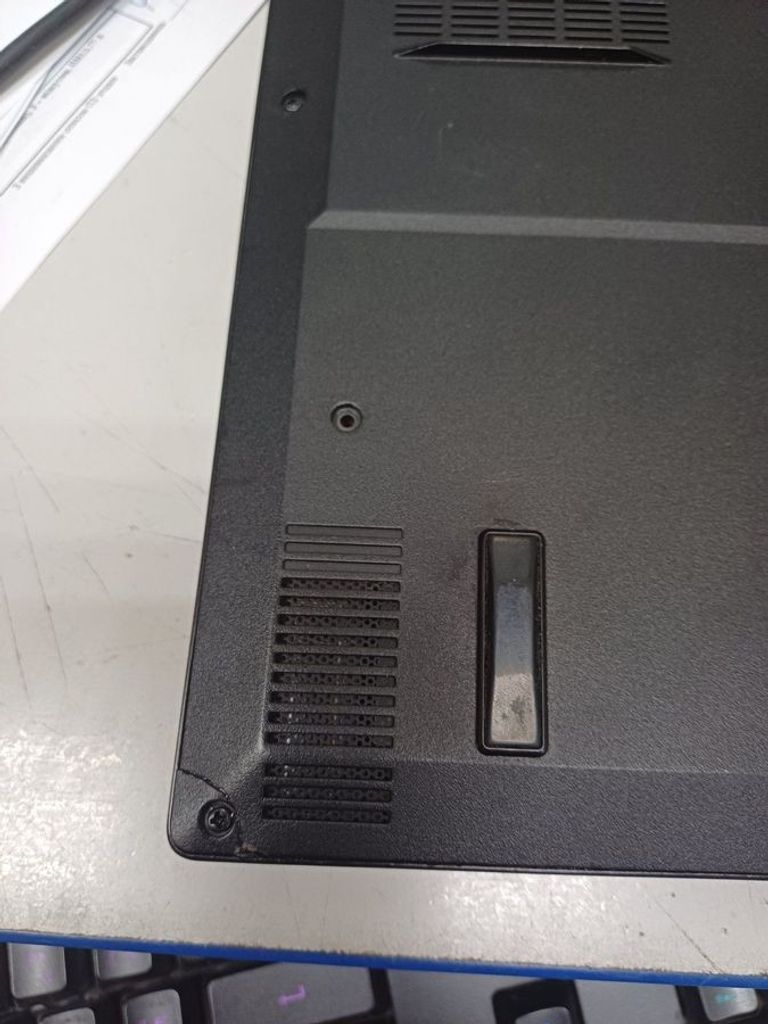 Дешиво Asus 15/core i5-11300h ddr4/16gb ddr4/hdd *відсутній/ssd 512 gb/geforce rtx3050 4gb с ломбарда