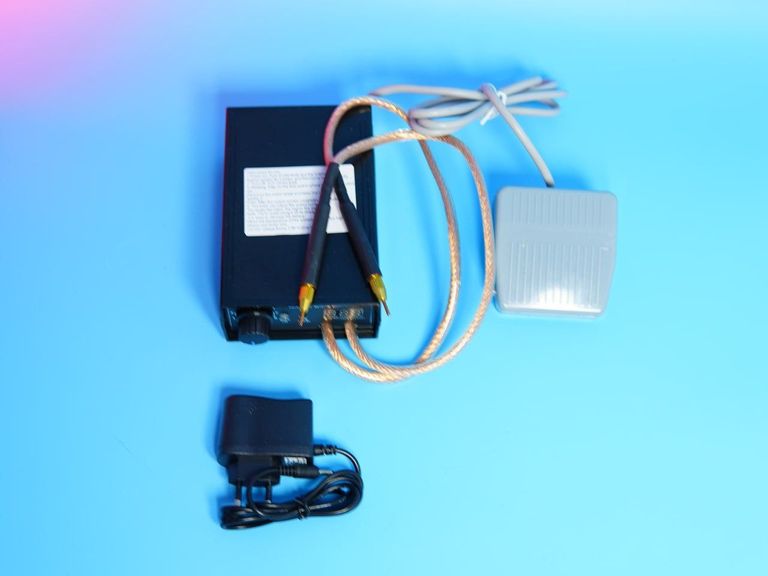 Дешево Spot Welder для акумуляторів 18650 з ломбарду