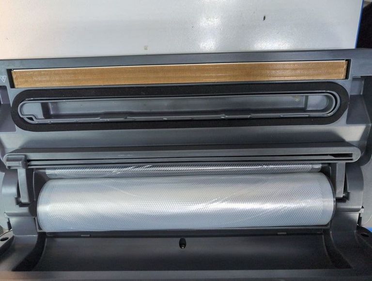 Купити Electrolux e6vs1-6ag Б/У