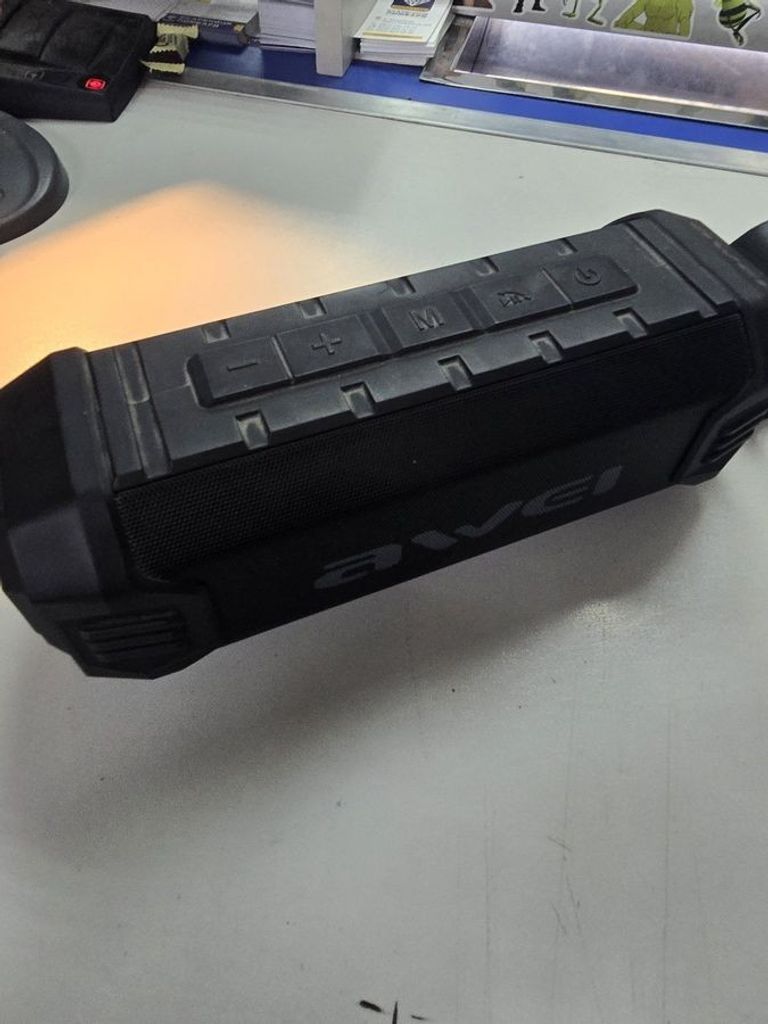 Купити Awei Y280 Black Б/У