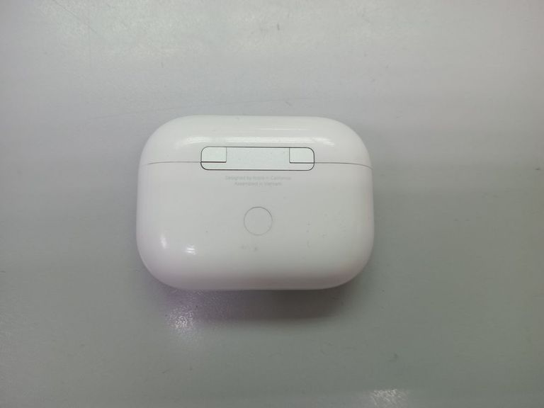 Купить Apple airpods pro 2nd generation with magsafe charging case usb-c Б/У