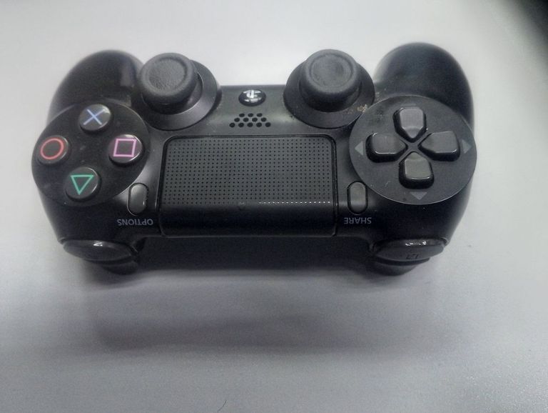 Купити Sony dualshock 4 v2 Б/У