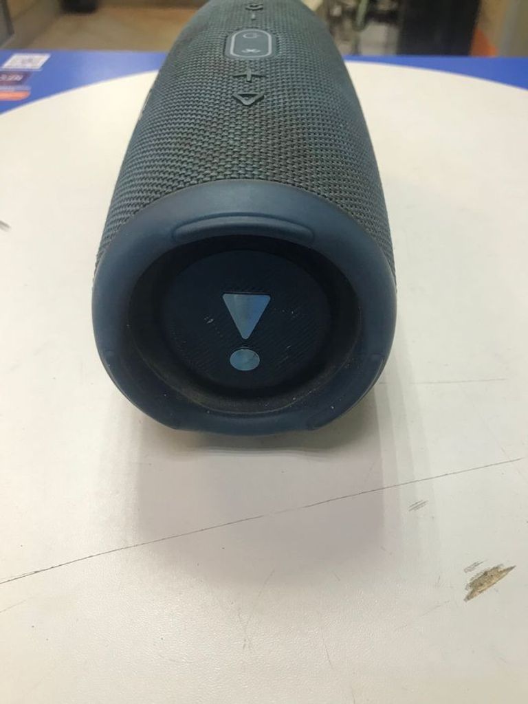 Оголошення Jbl charge 5 Б/У