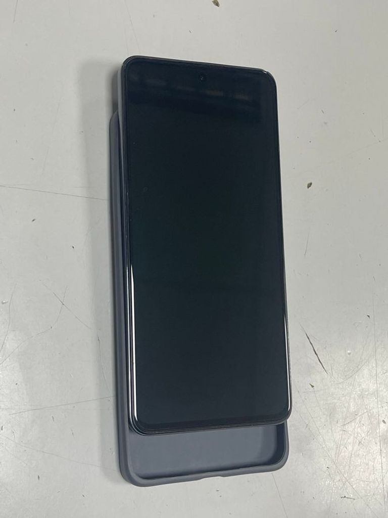 Распродажа Oppo reno12 f 4g 8/256gb, продавец Техноскарб