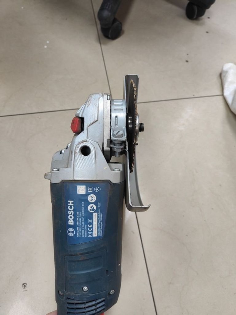 Дешиво Bosch gws 2200 с ломбарда