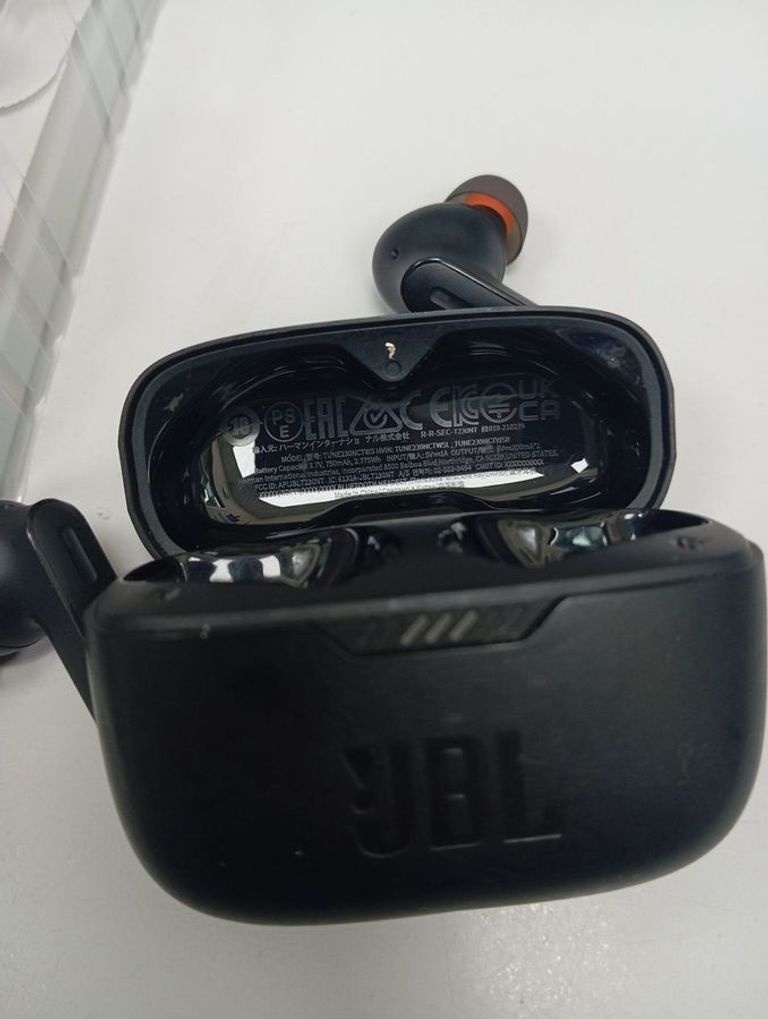 Купить Jbl tune 230nc Б/У