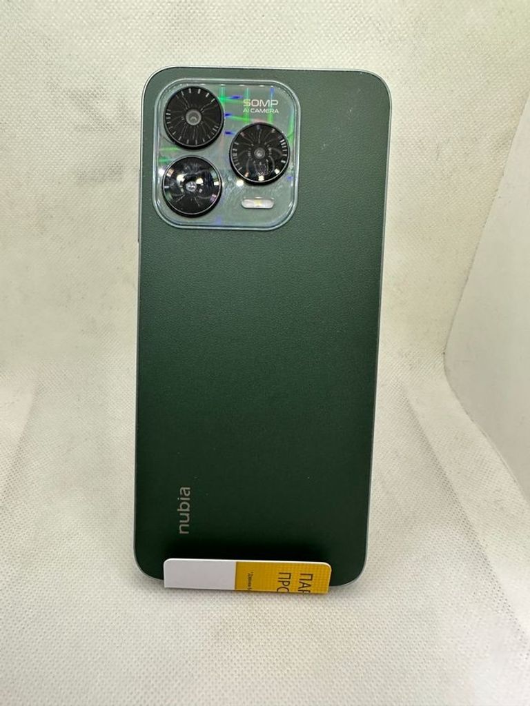 Дешево Zte Nubia V70 Design 8/256GB Gray з ломбарду