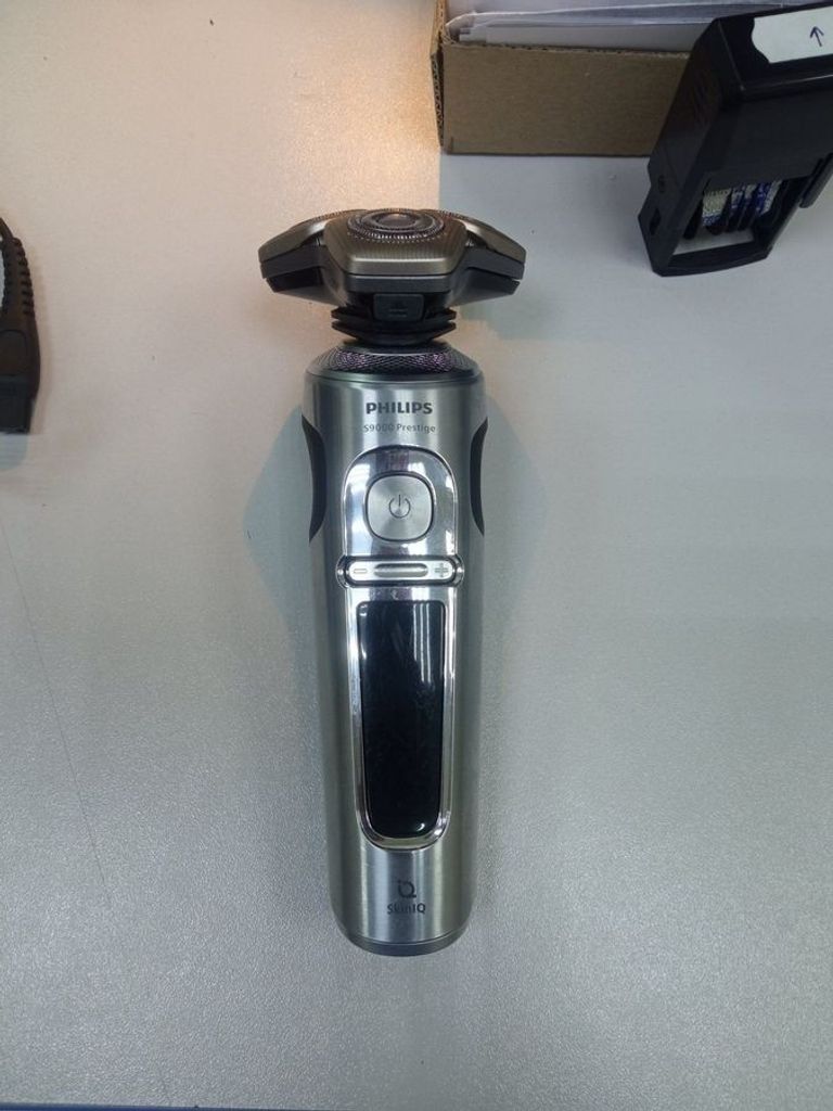 Дешево Philips norelco s9000 prestige sp9841 з ломбарду