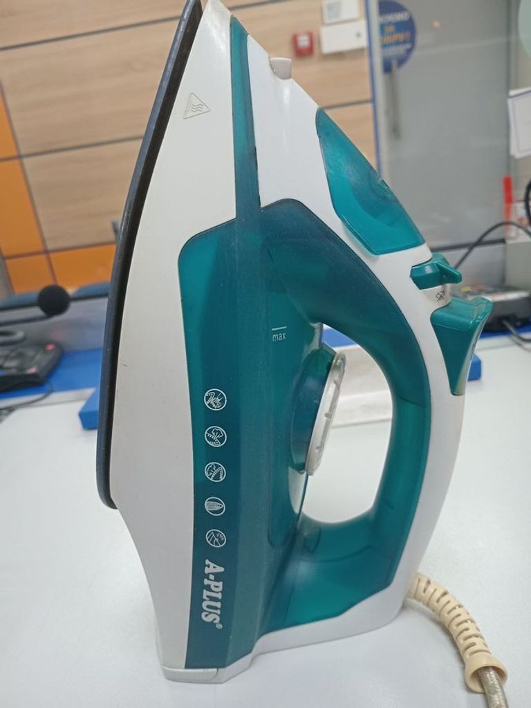 Дешево A-Plus ei-2023 з ломбарду