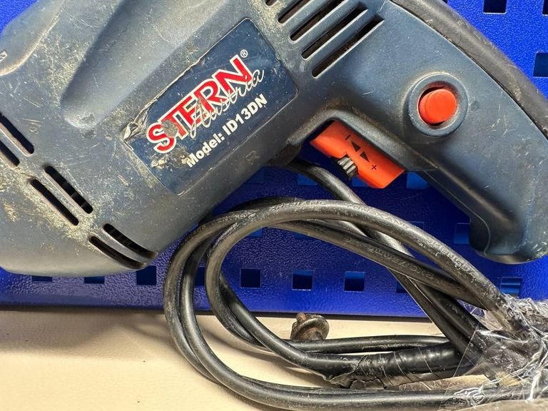 Оголошення Stern id 13dn Б/У